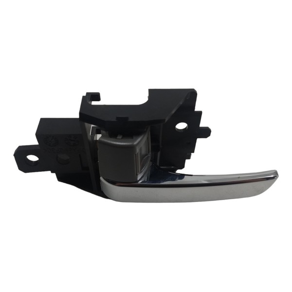 Maçaneta Interna Esquerda Mitsubishi L200 Triton 2017 A 2023