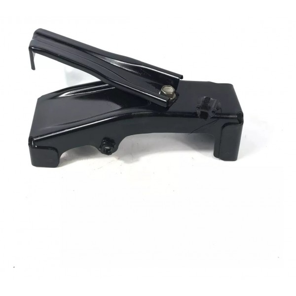 Suporte Da Lamina Do Parachoque Esquerdo