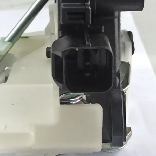 Fechadura Dianteira Direita L200 Triton 2013 2014 5715a482