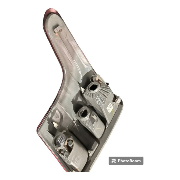 Lanterna Traseira Da Triton 2.4